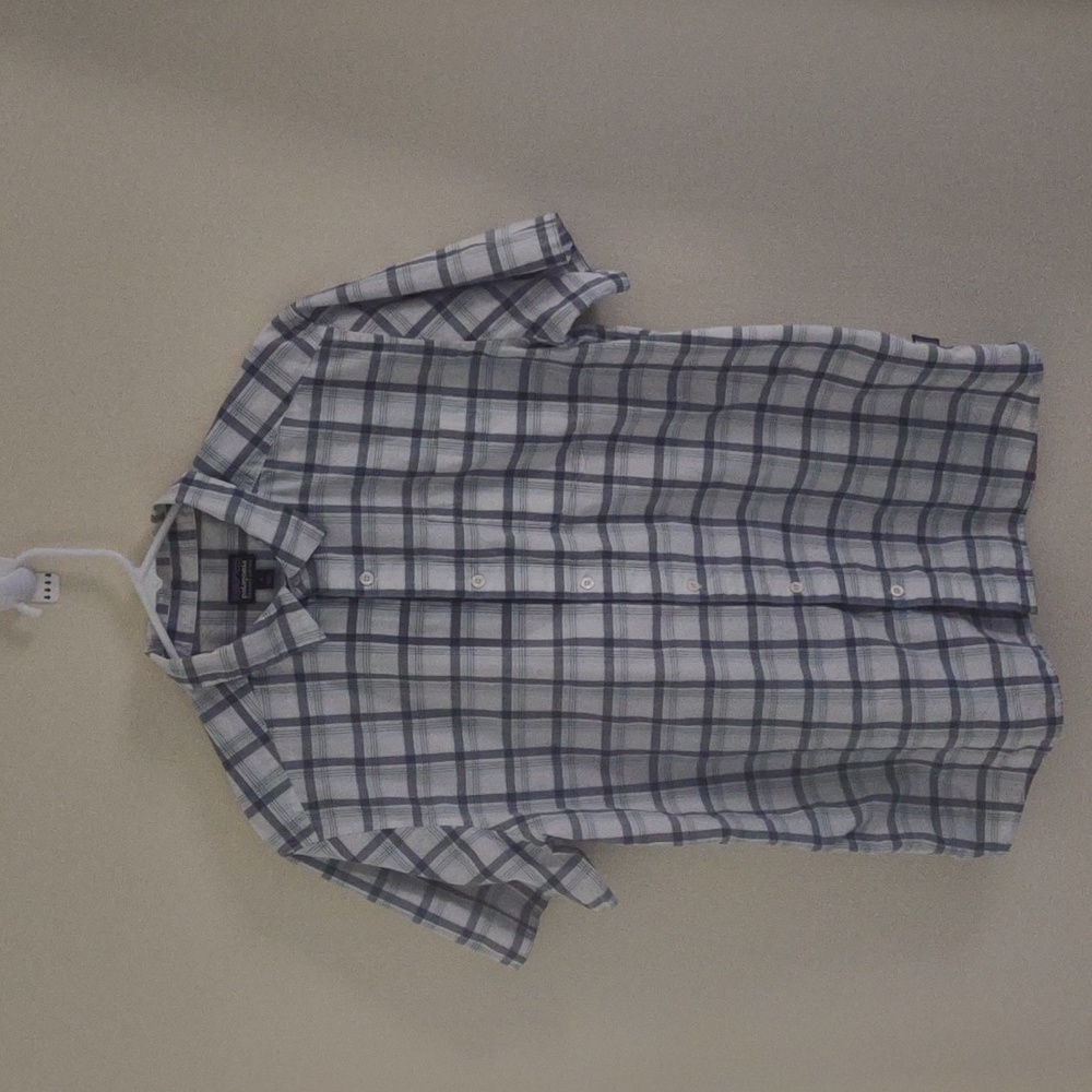 Patagonia Shirt Men's white/blue plaid‎ organic cotton/poly blend Size L Casual
